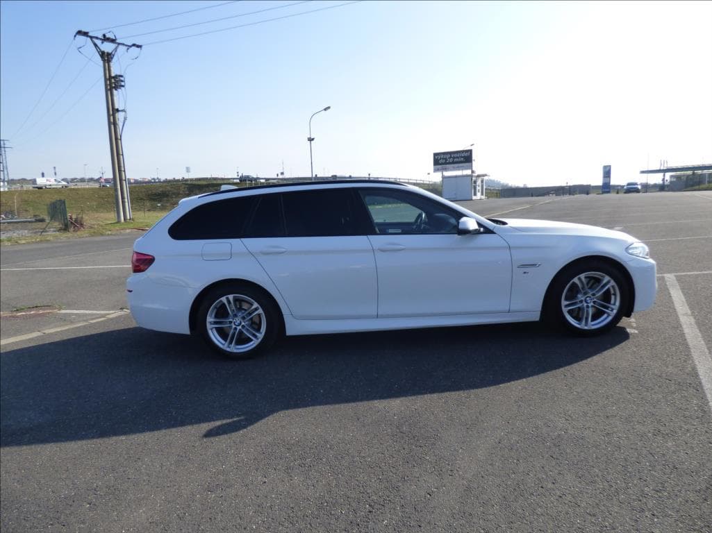 2016 BMW 5-SERIES - 3