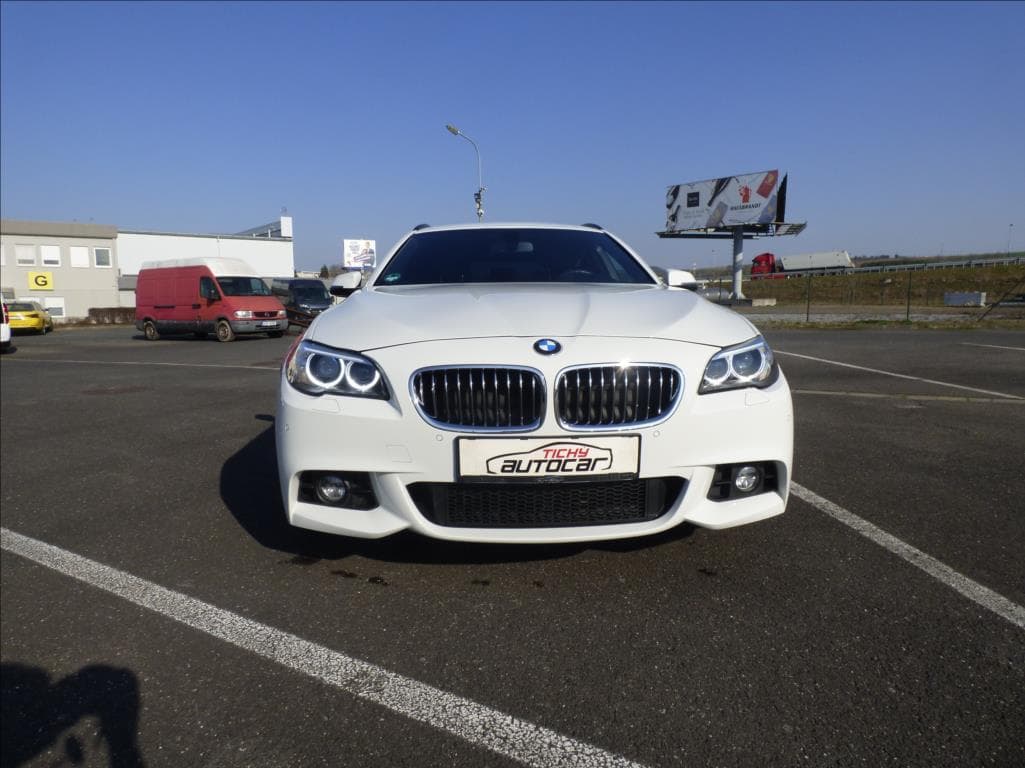 2016 BMW 5-SERIES - 10
