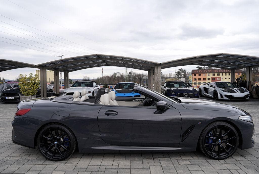 2020 BMW 8-SERIES - 16