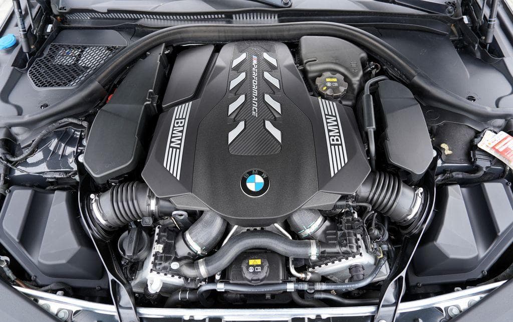 2020 BMW 8-SERIES - 18