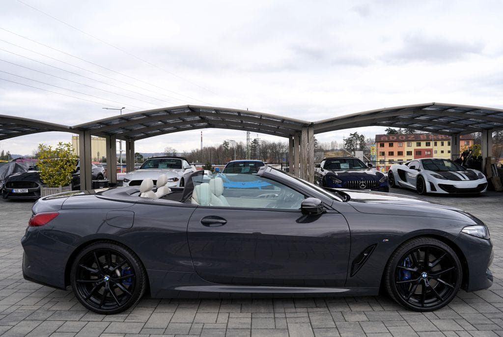 2020 BMW 8-SERIES - 13