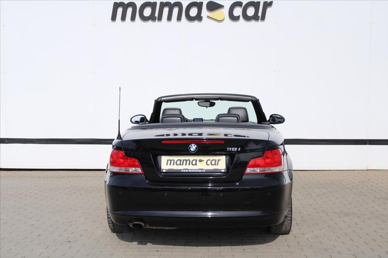 2009 BMW 1-SERIES - 9