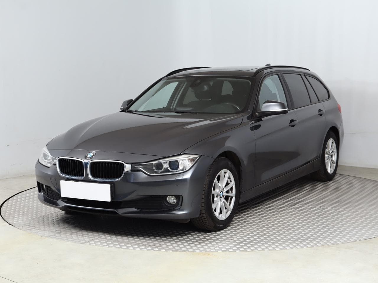 2015 BMW 3-SERIES - 3