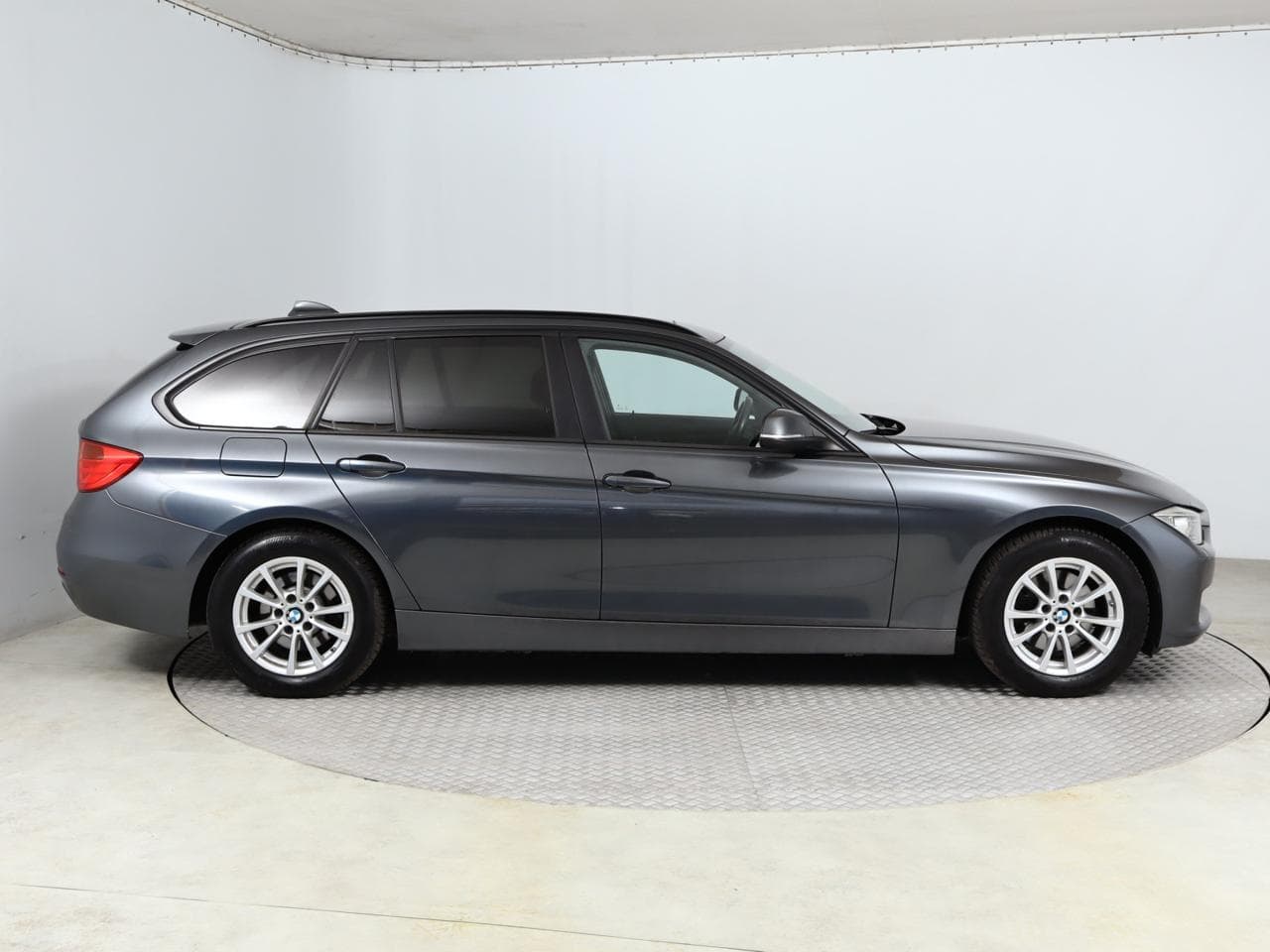 2015 BMW 3-SERIES - 8