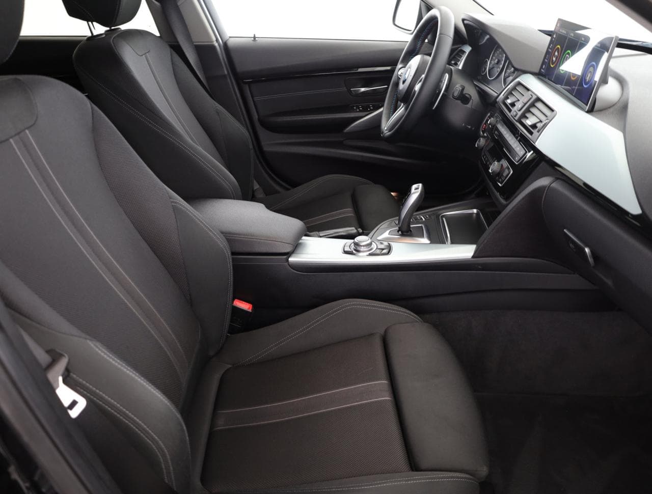 2017 BMW 3-SERIES - 10