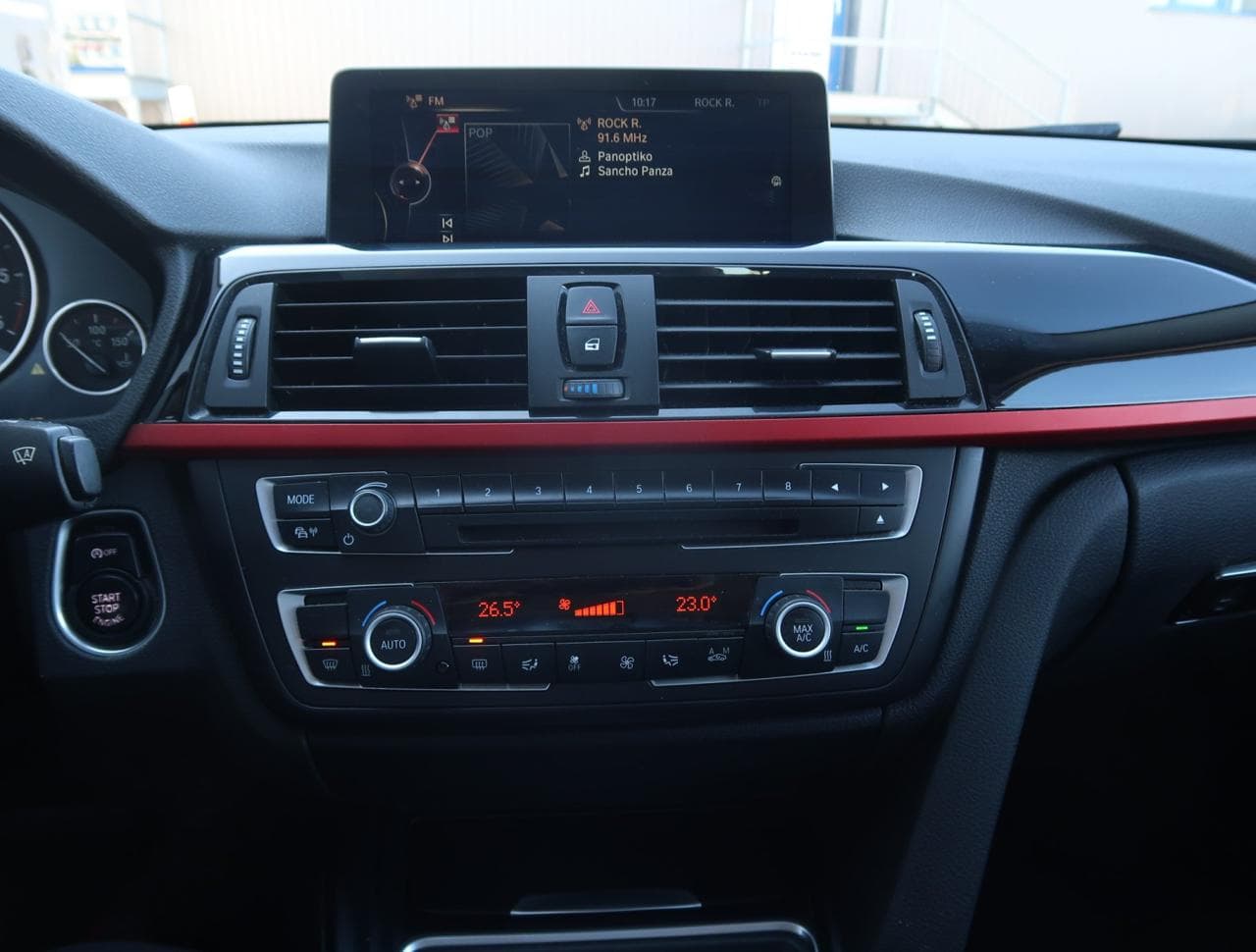 2014 BMW 3-SERIES - 18