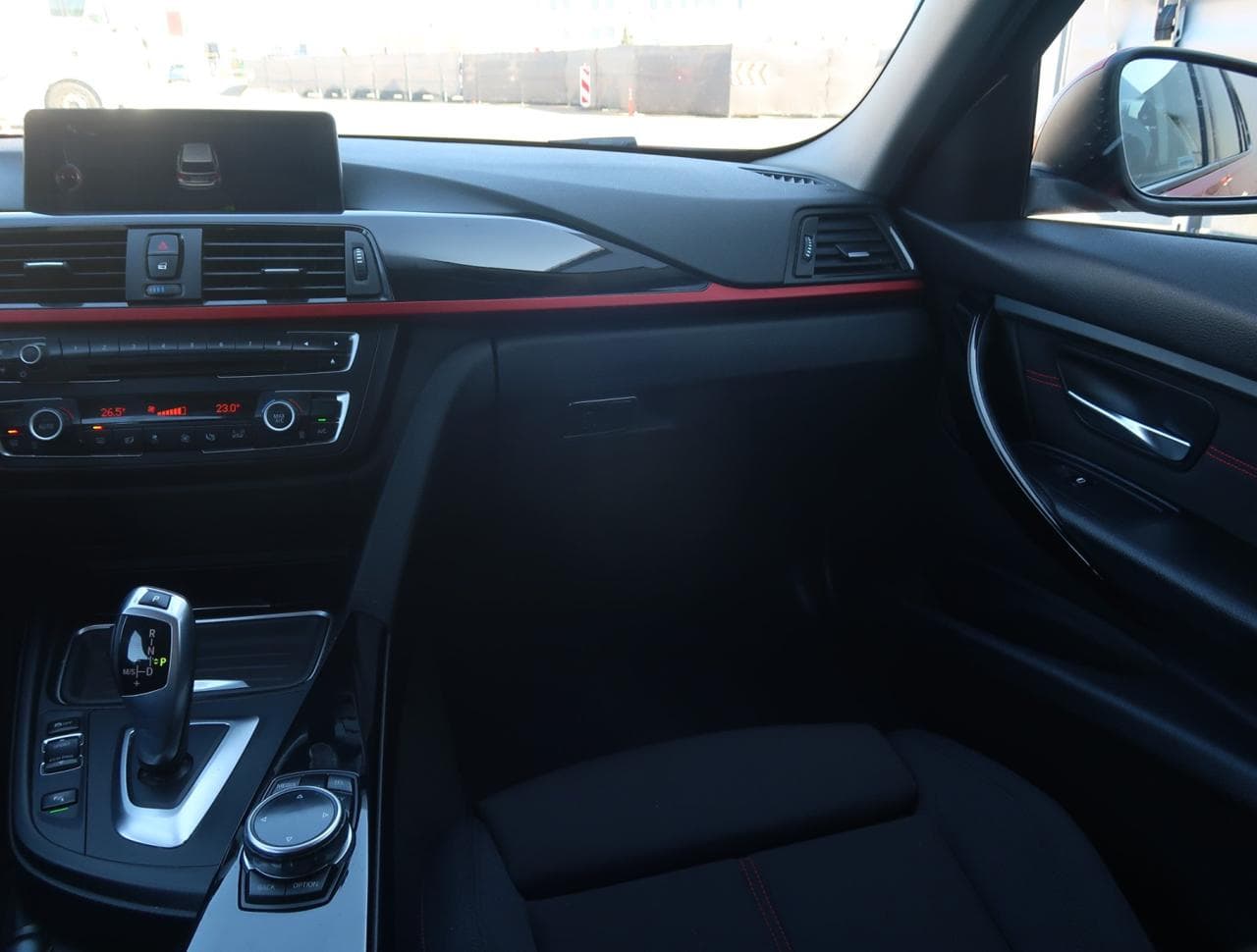 2014 BMW 3-SERIES - 11