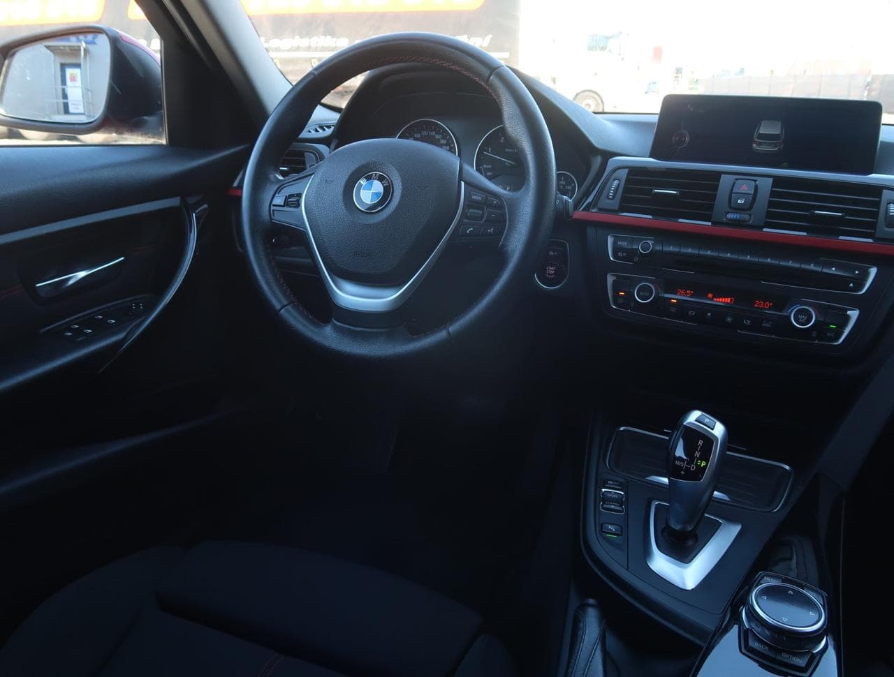 2014 BMW 3-SERIES - 9