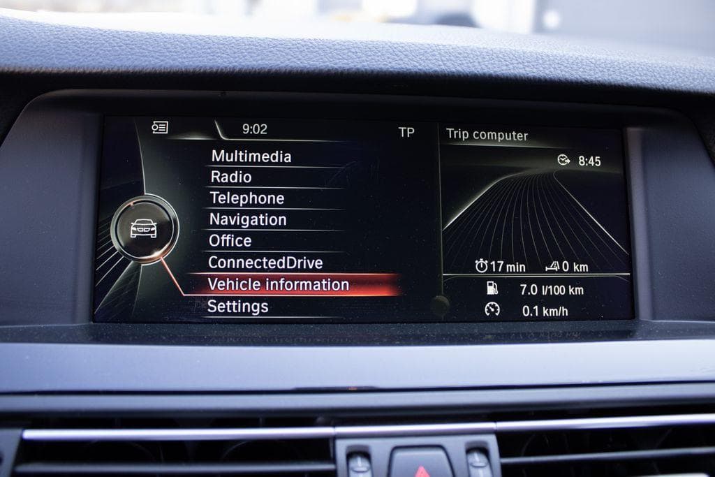 2013 BMW 5-SERIES - 13