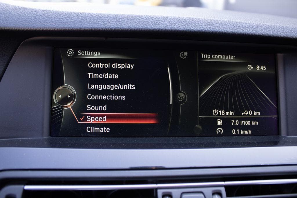 2013 BMW 5-SERIES - 17