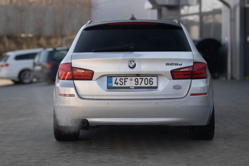 2013 BMW 5-SERIES - 6