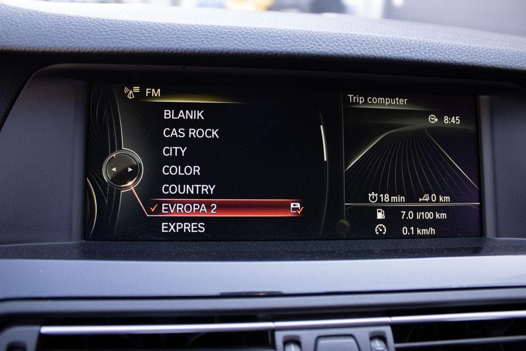 2013 BMW 5-SERIES - 18