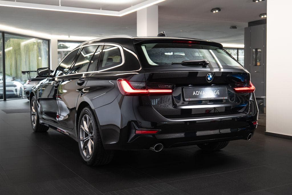 2022 BMW 3-SERIES - 4