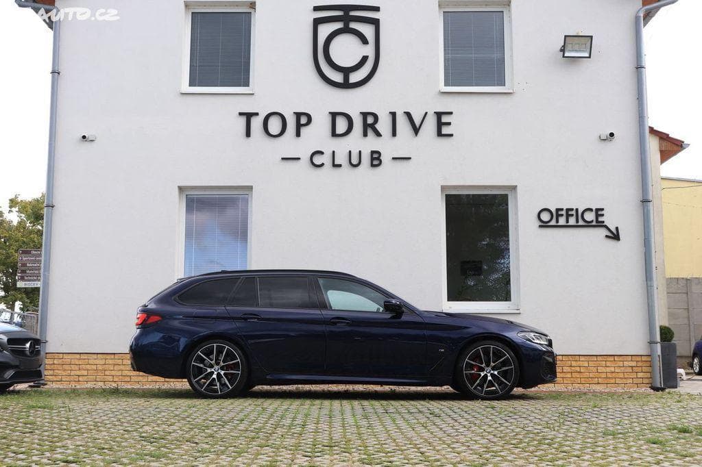 2020 BMW 5-SERIES - 4