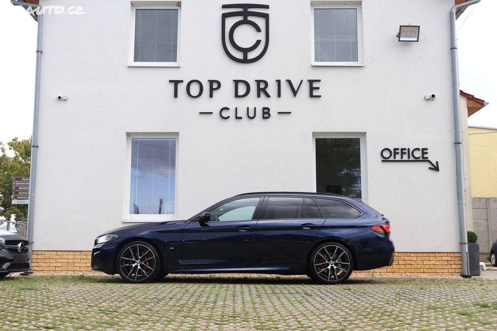 2020 BMW 5-SERIES - 8