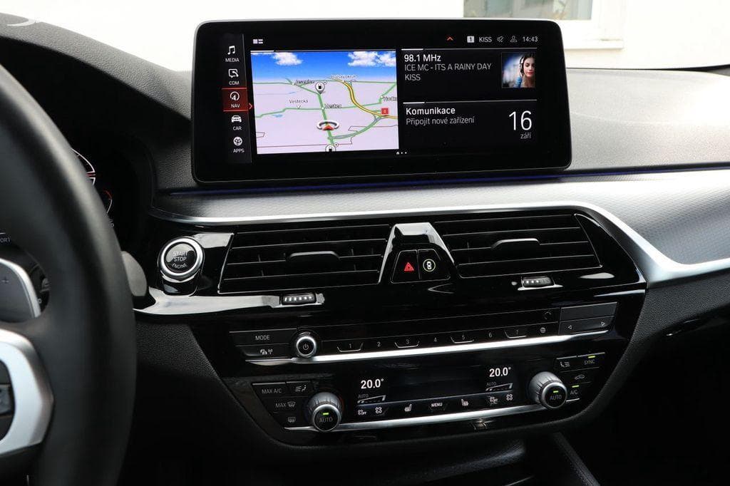 2020 BMW 5-SERIES - 15
