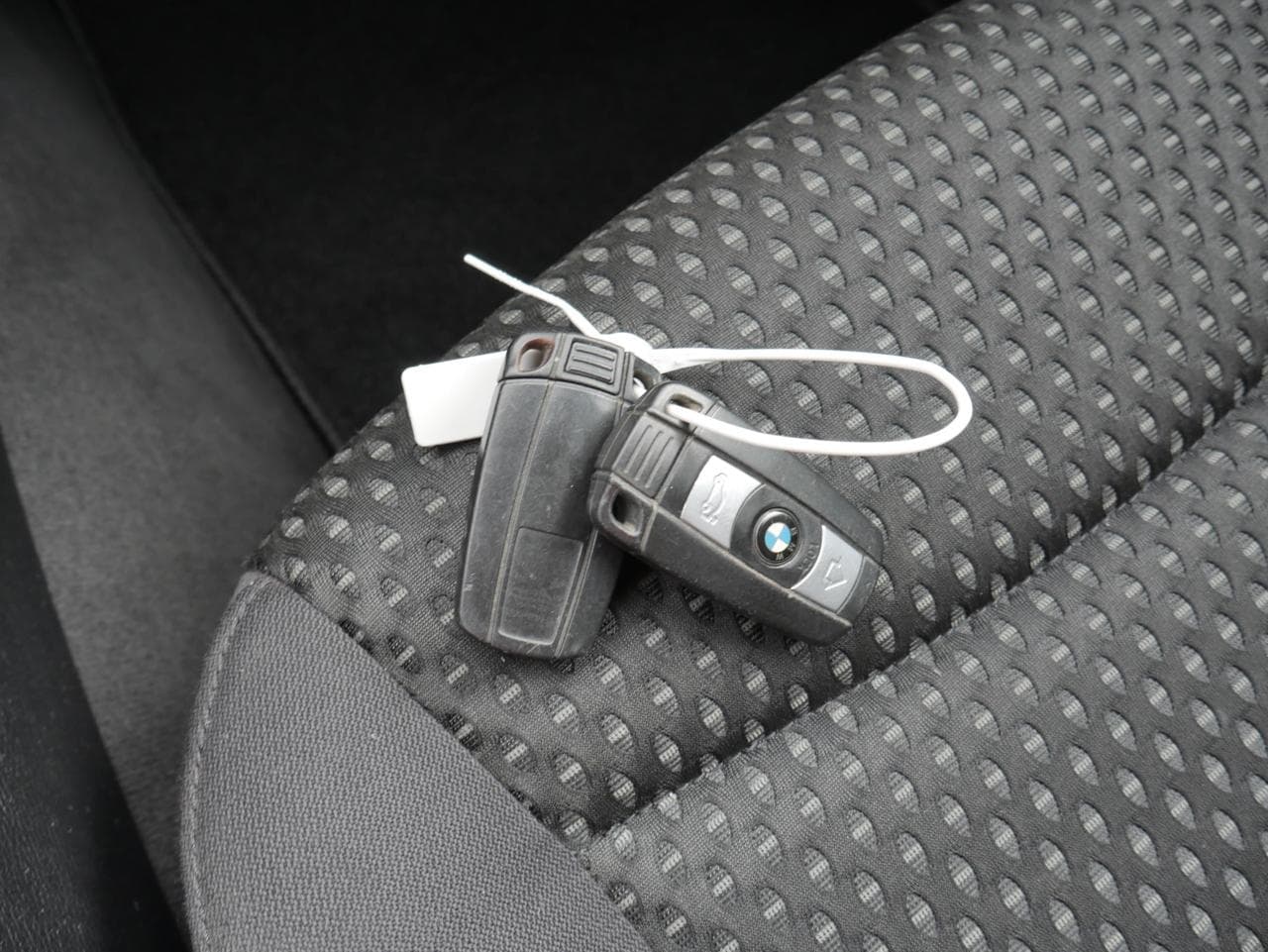 2012 BMW 3-SERIES - 17