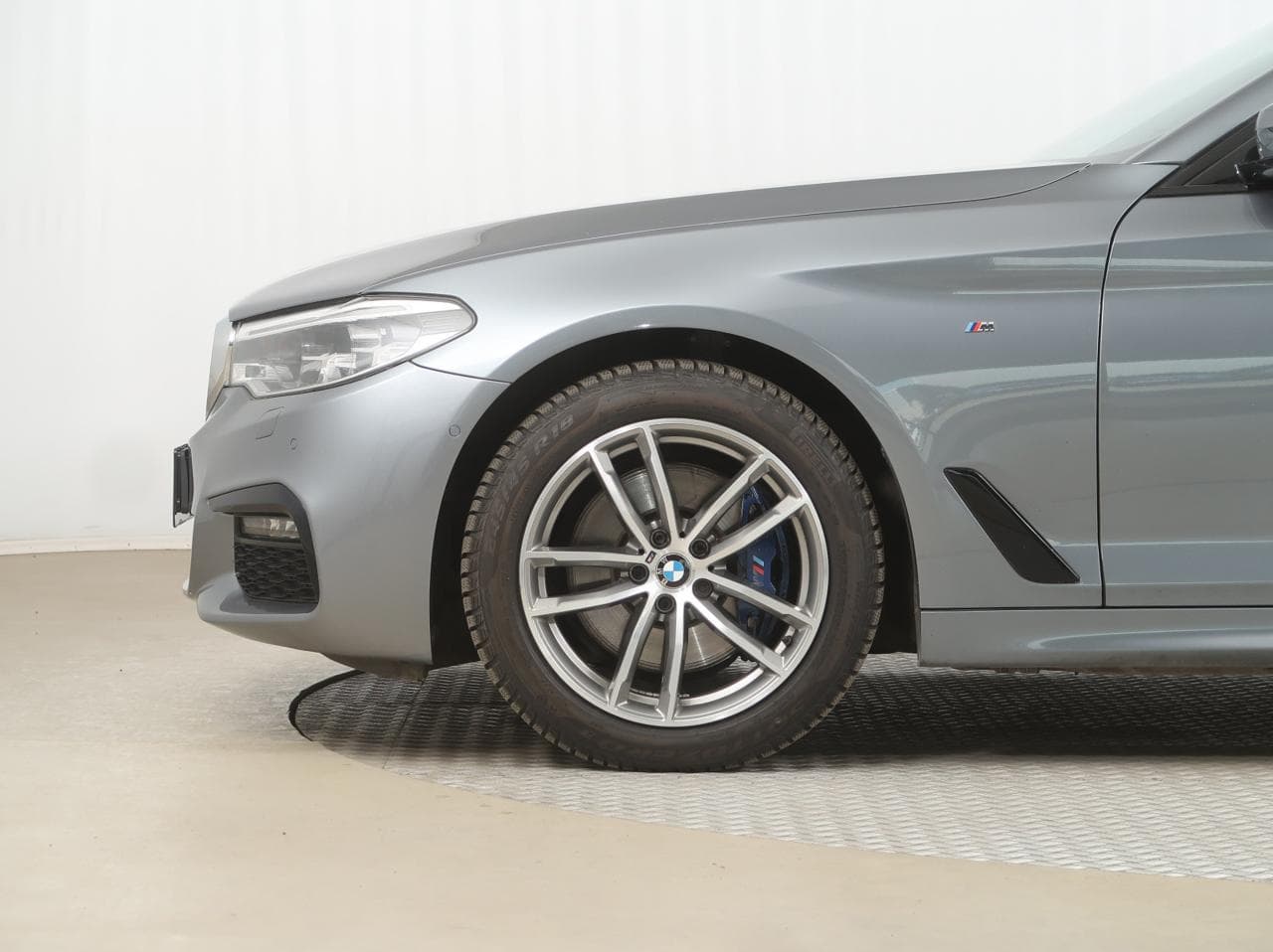 2020 BMW 5-SERIES - 16