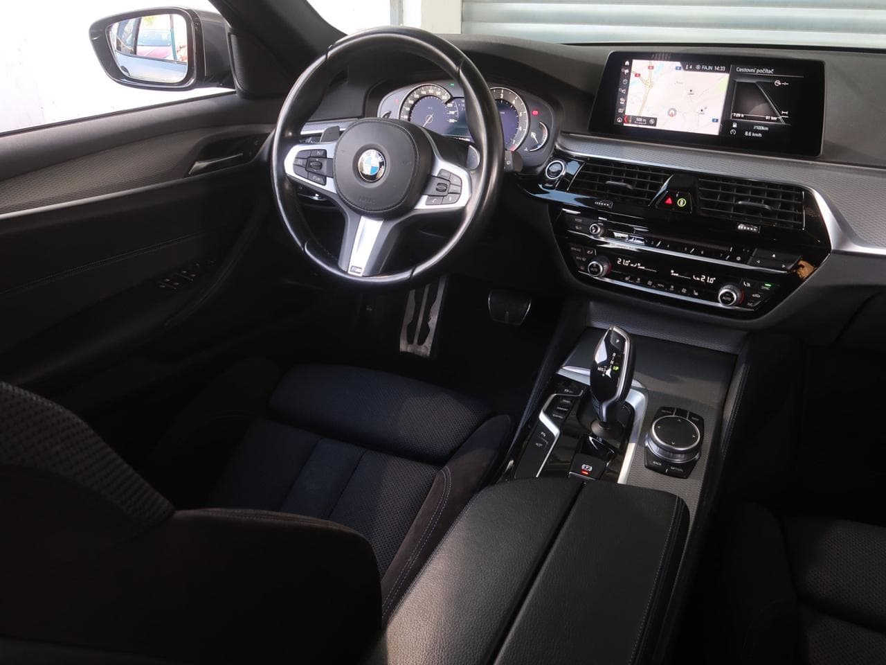 2020 BMW 5-SERIES - 17