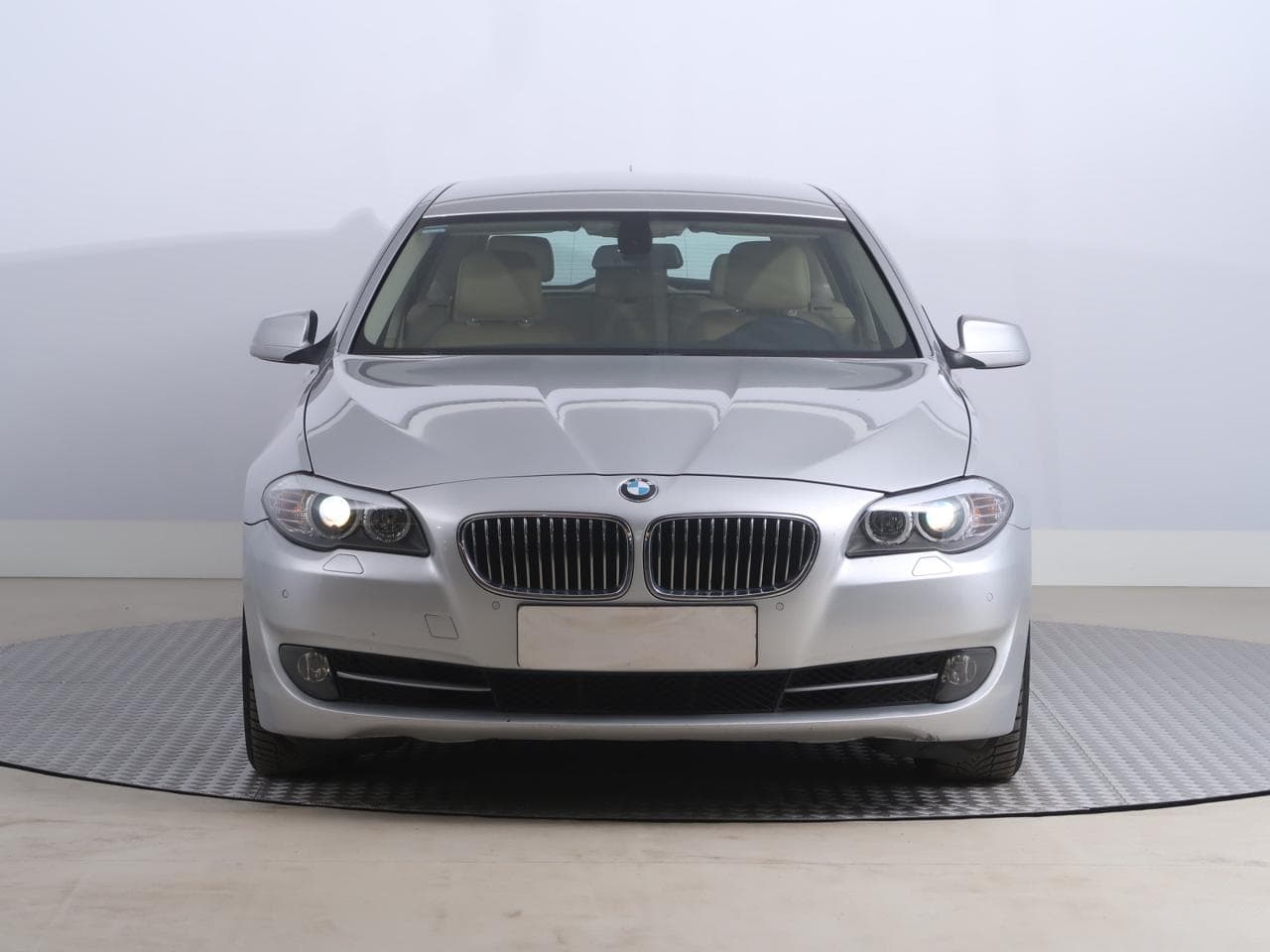 2011 BMW 5-SERIES - 3