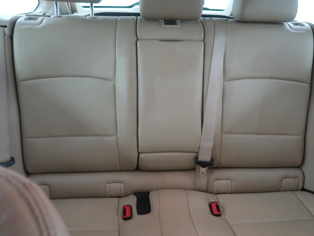 2011 BMW 5-SERIES - 27