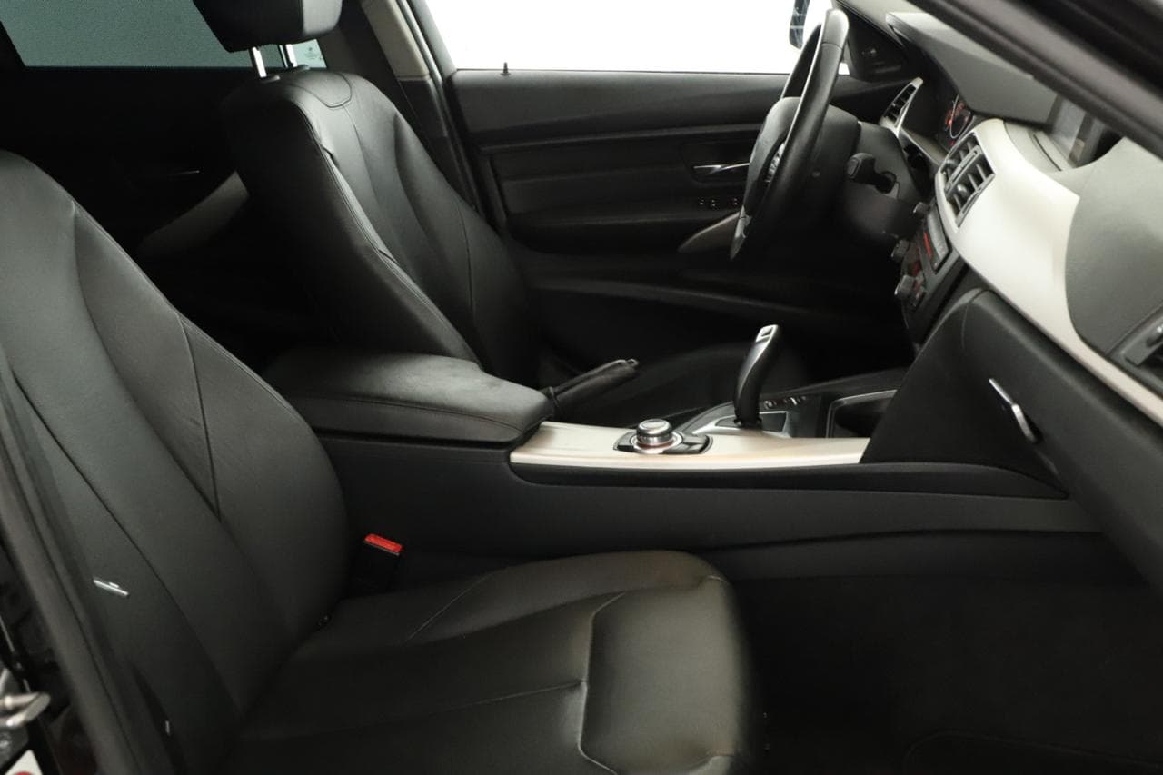 2014 BMW 3-SERIES - 10
