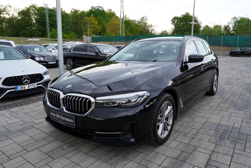2020 BMW 5-SERIES - 2
