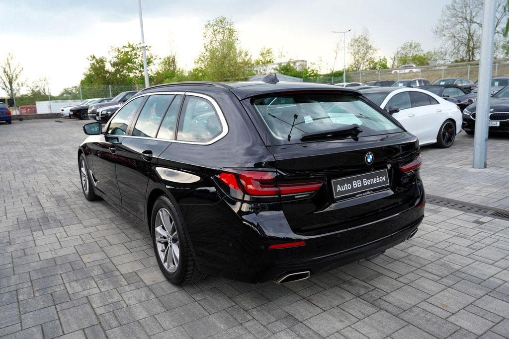 2020 BMW 5-SERIES - 4