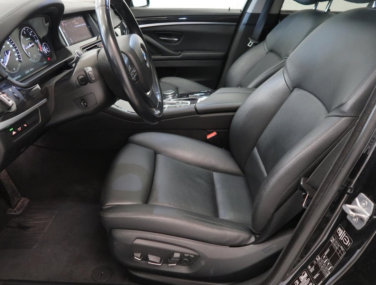 2014 BMW 5-SERIES - 16