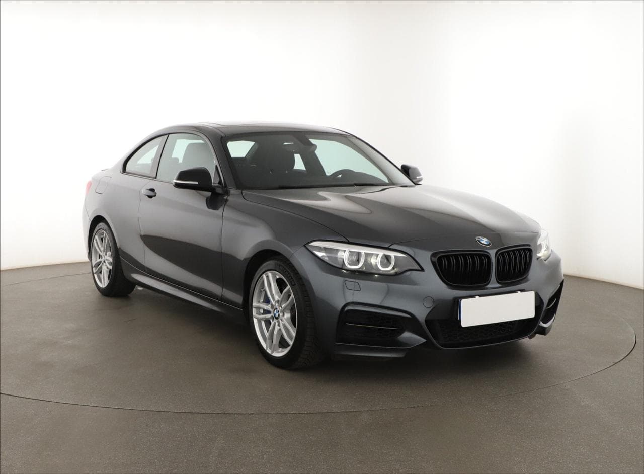 2019 BMW 2-SERIES