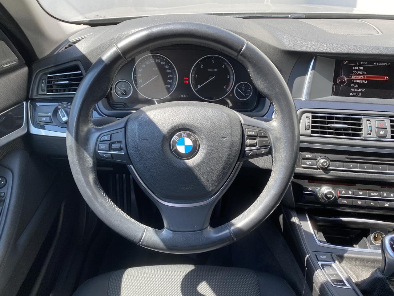 2016 BMW 5-SERIES - 11
