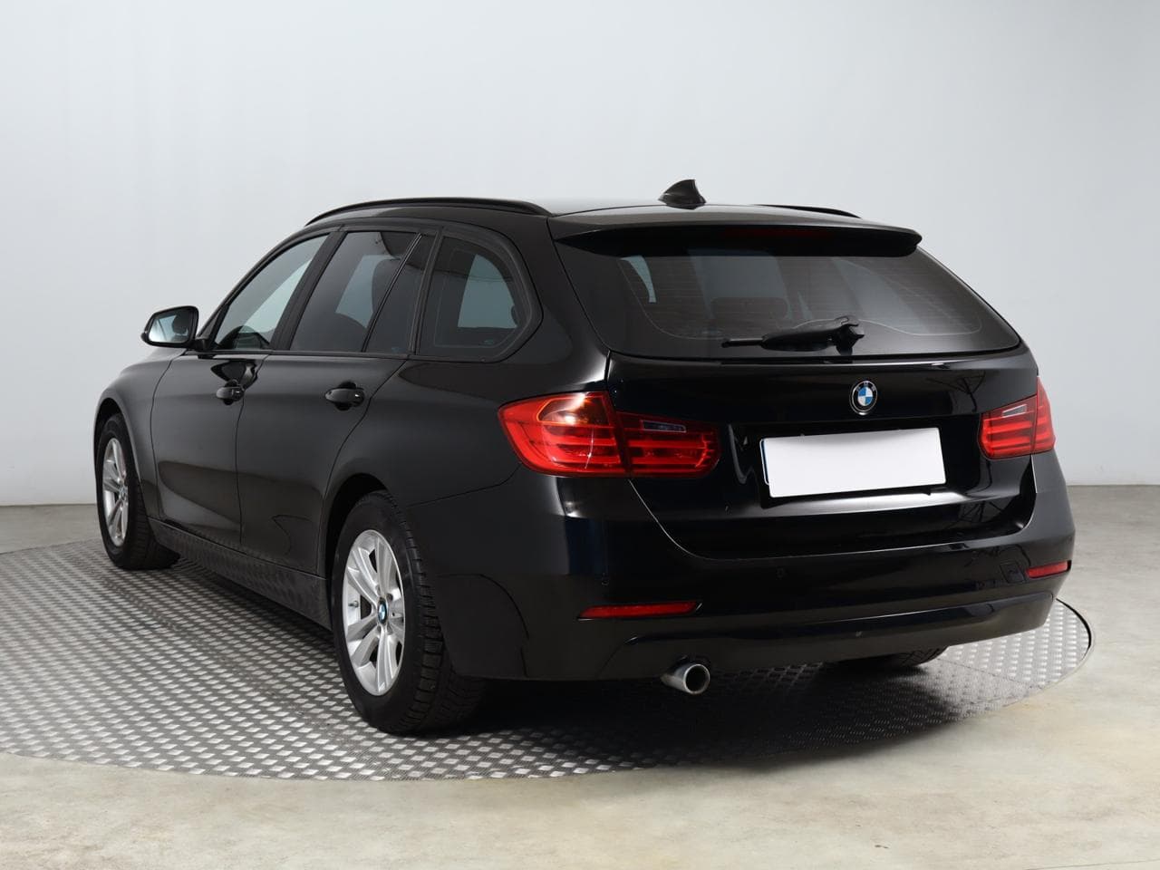 2013 BMW 3-SERIES - 6