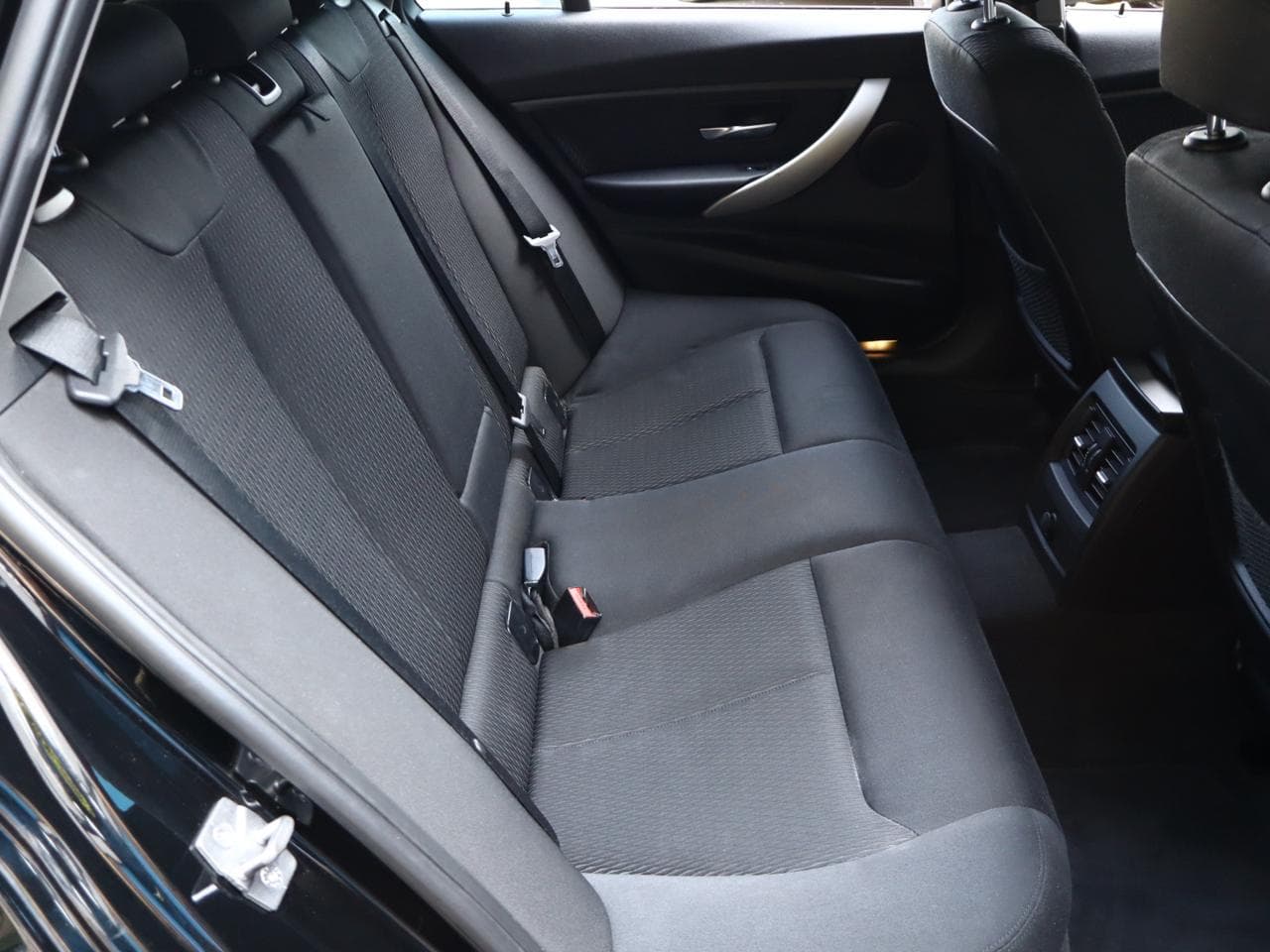 2013 BMW 3-SERIES - 18