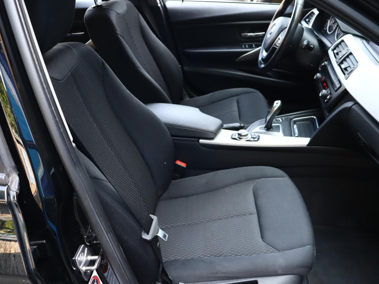 2013 BMW 3-SERIES - 16