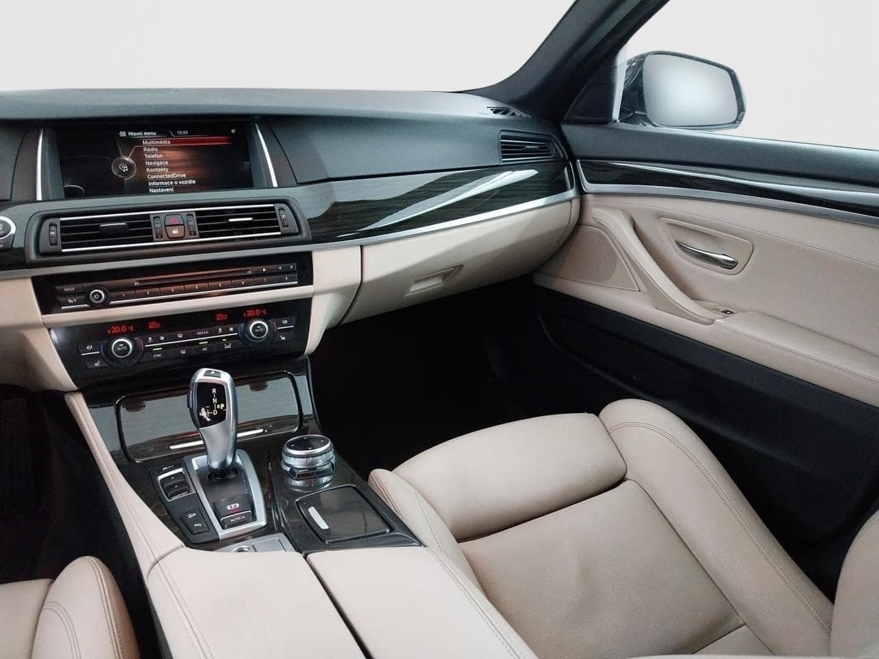 2015 BMW 5-SERIES - 11