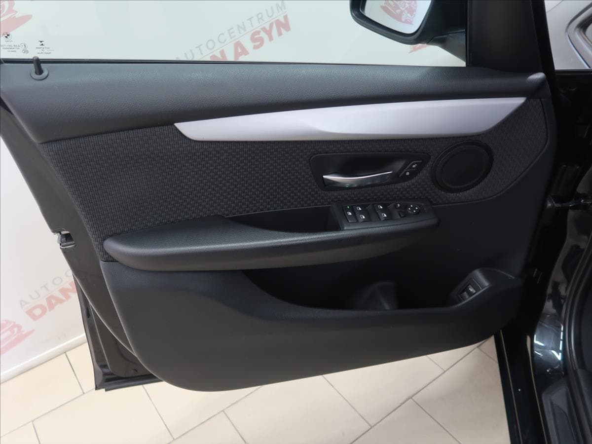 2019 BMW 2-SERIES - 12