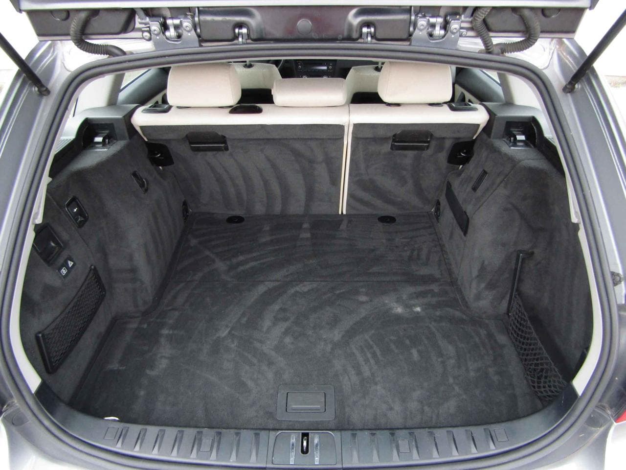 2010 BMW 3-SERIES - 7