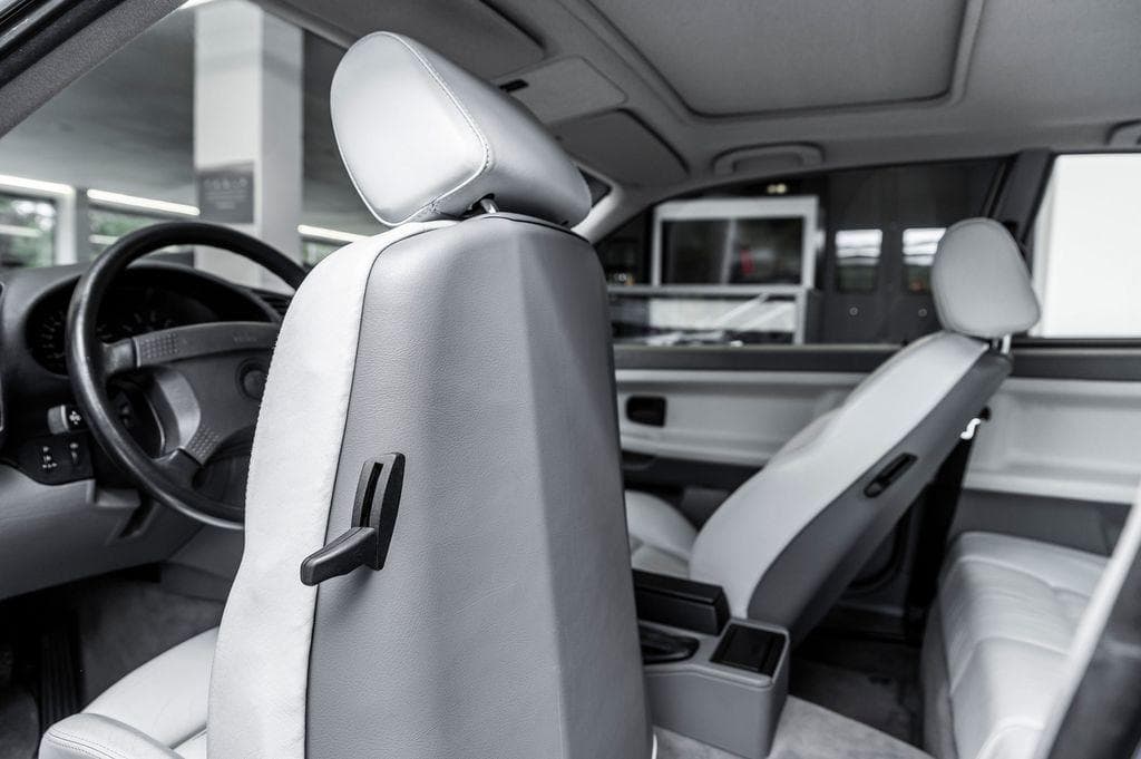 BMW 3-SERIES - 32
