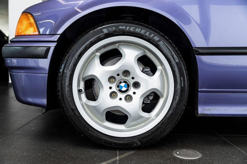 BMW 3-SERIES - 15