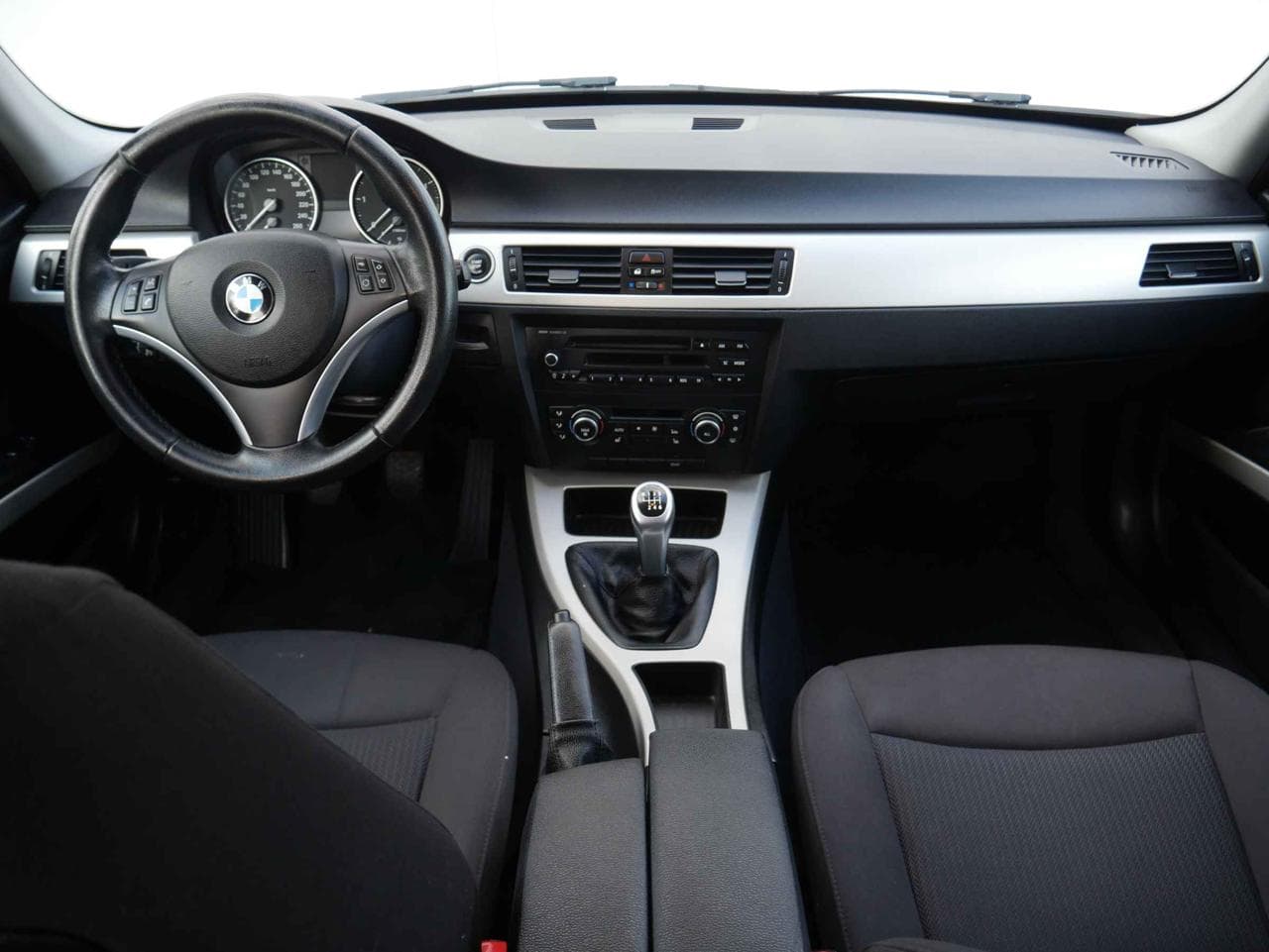 2012 BMW 3-SERIES - 8