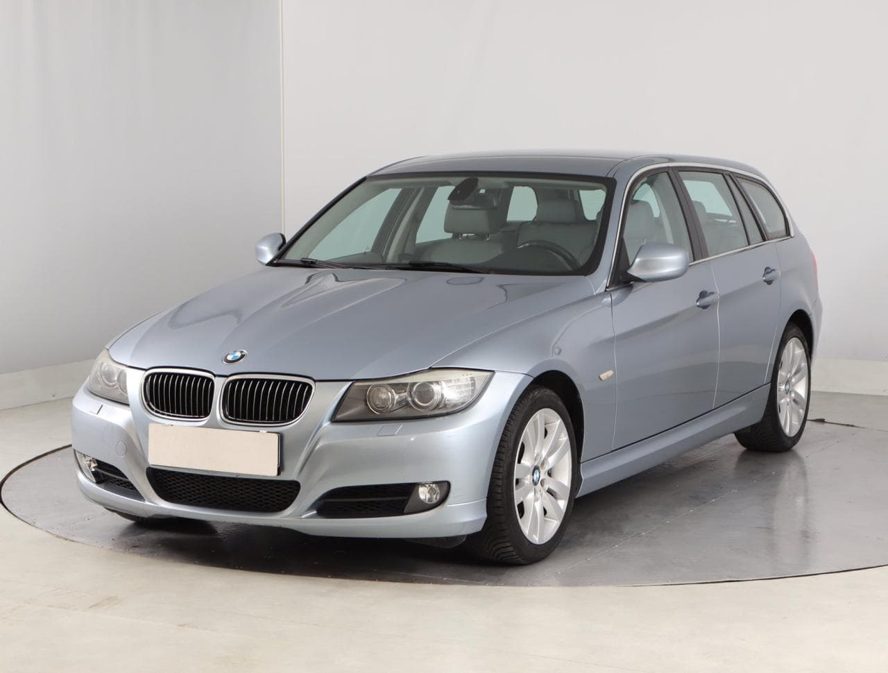 2011 BMW 3-SERIES - 5