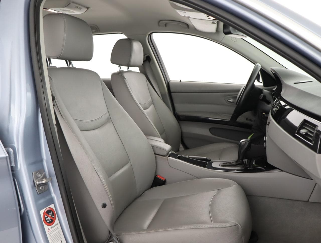 2011 BMW 3-SERIES - 22
