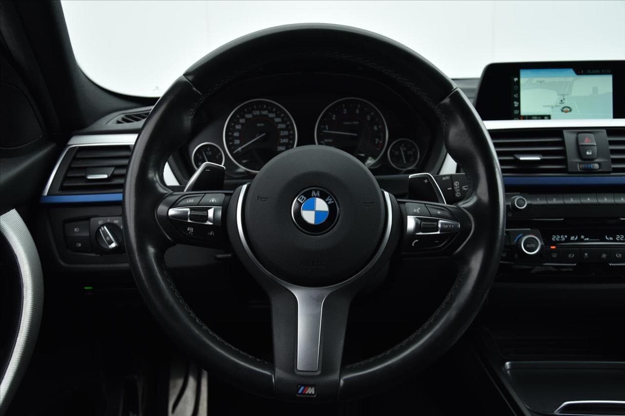 2018 BMW 3-SERIES - 15
