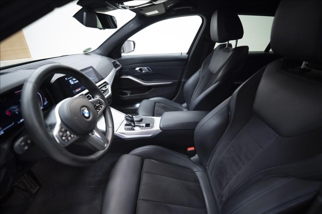 2020 BMW 3-SERIES - 8