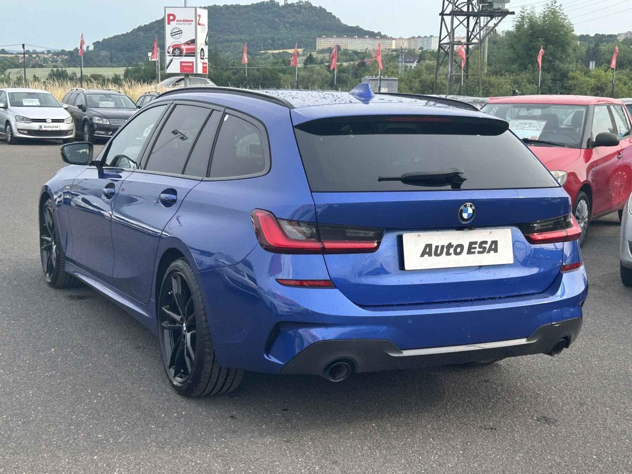 2020 BMW 3-SERIES - 11