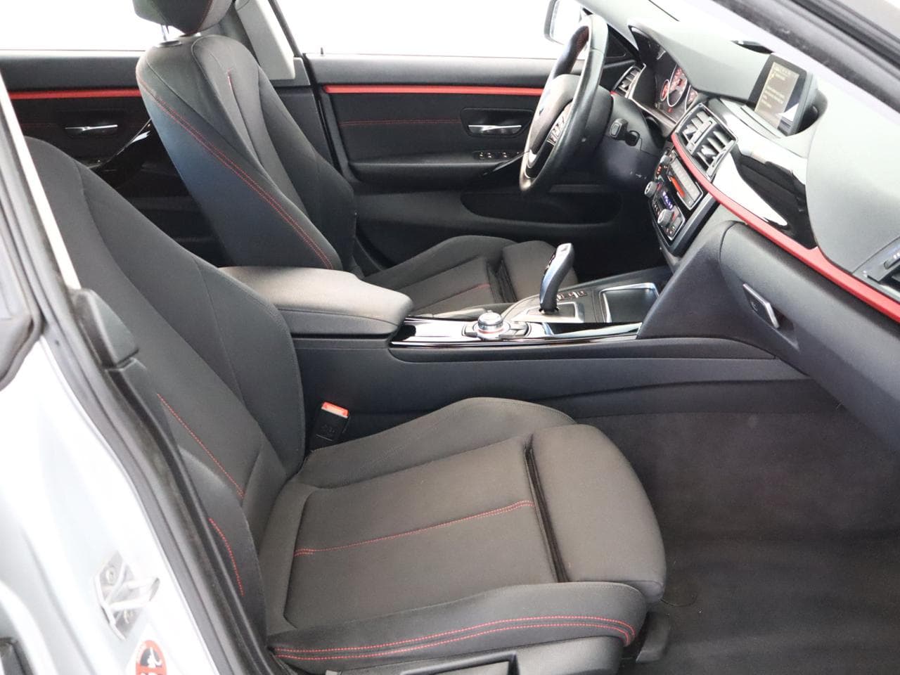 2017 BMW 4-SERIES - 17