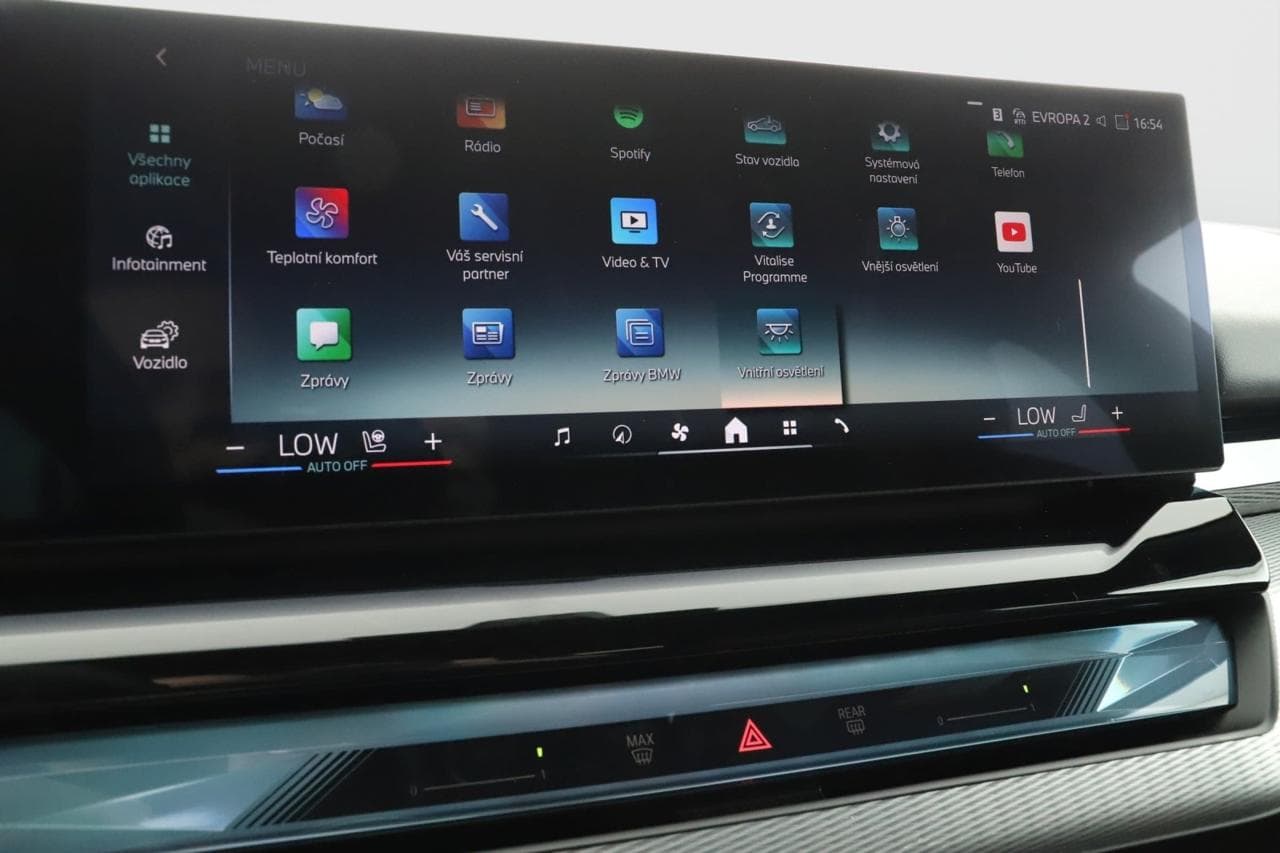 2025 BMW 5-SERIES - 15
