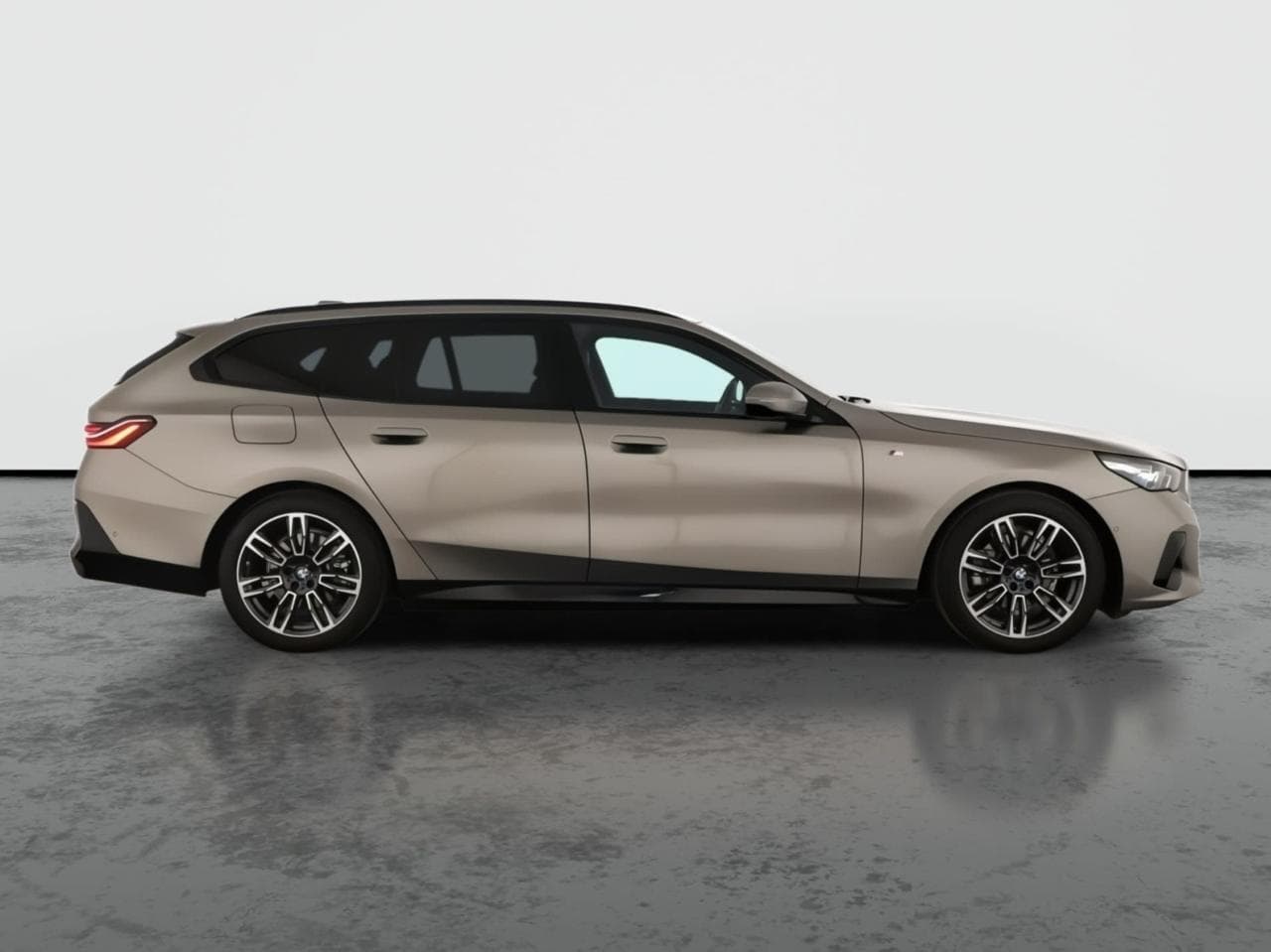 2025 BMW 5-SERIES - 8