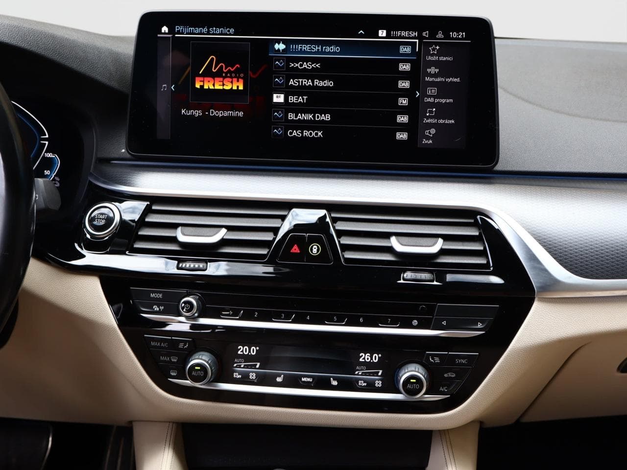 2022 BMW 5-SERIES - 16