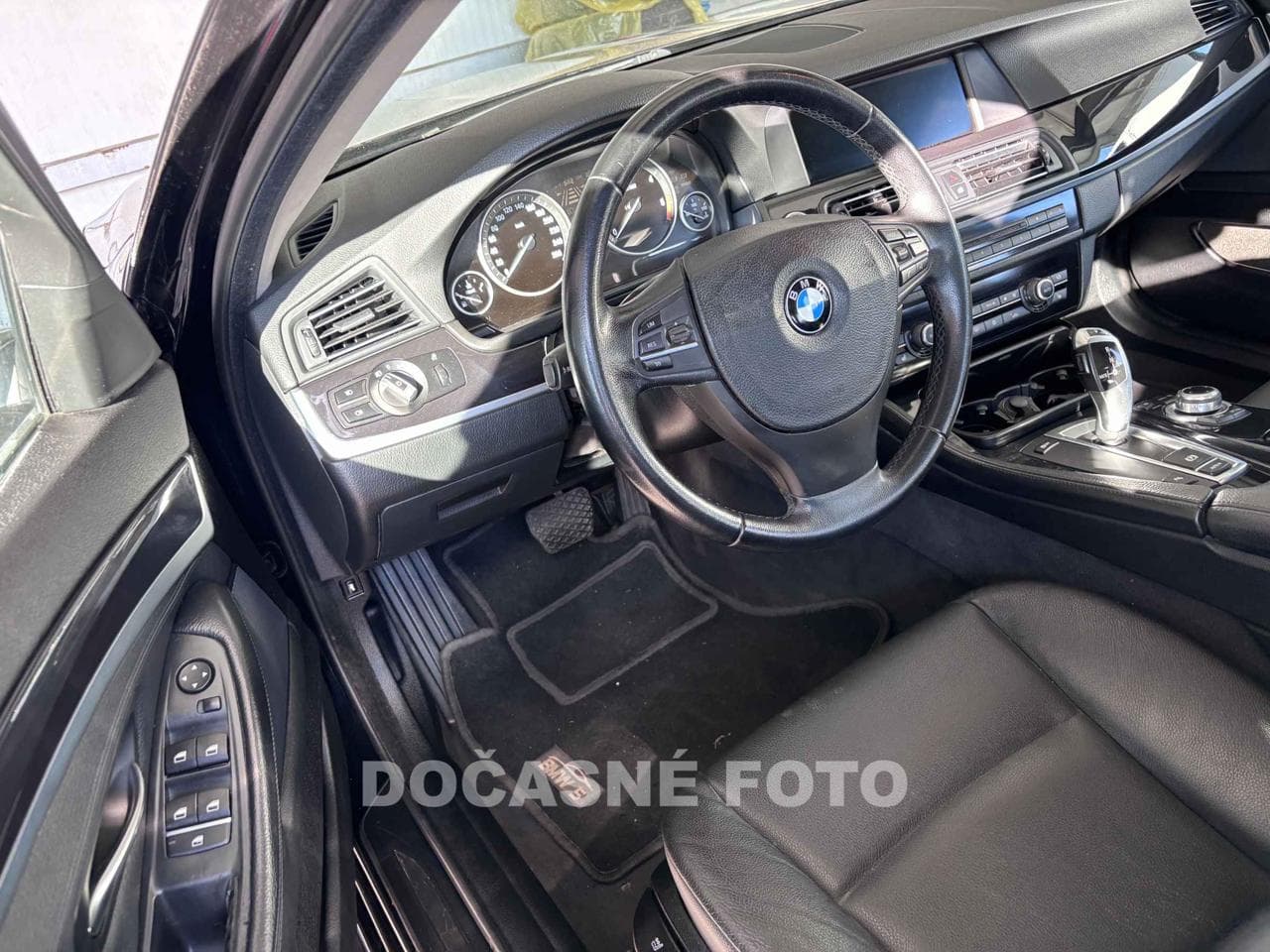 2011 BMW 5-SERIES - 3